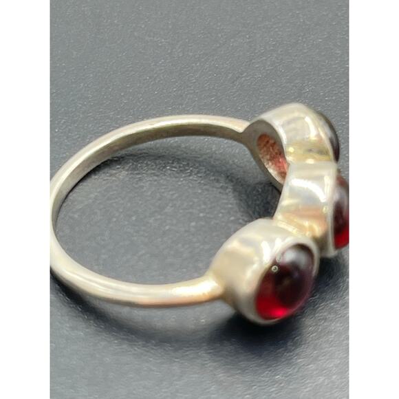 Sterling Silver Bezel Set Three Round Red Garnet Cabochon January Ring size 8.25 - Picture 7 of 8